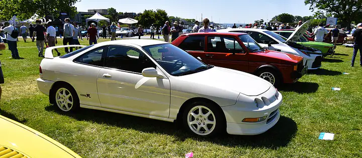 Acura Integra 3 — автомобиль