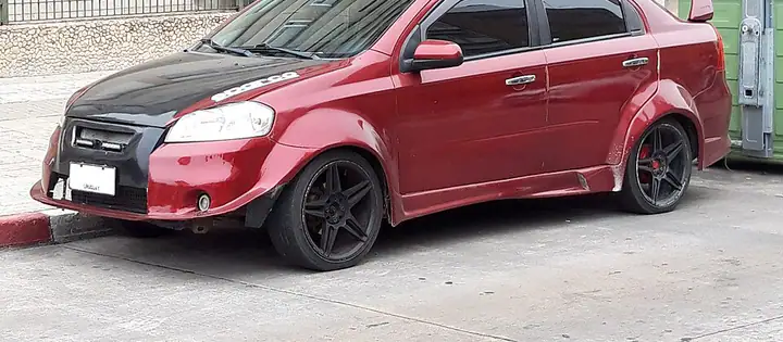 Chevrolet Aveo 1 рест. (T250)