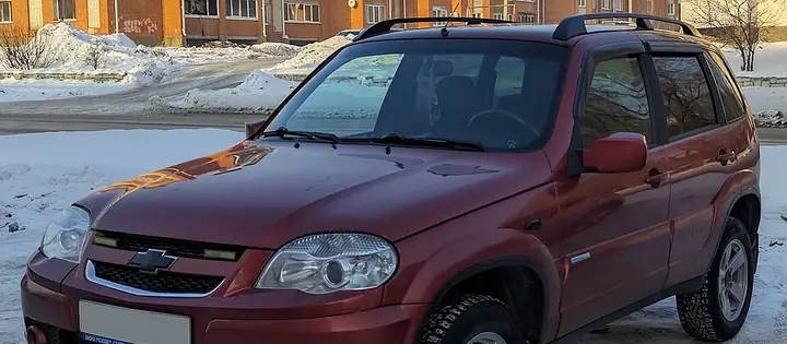 Chevrolet Niva 1 дорест. / 1 рест.
