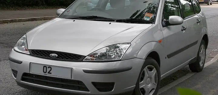 Ford Focus 1 дорест. / 1 рест.