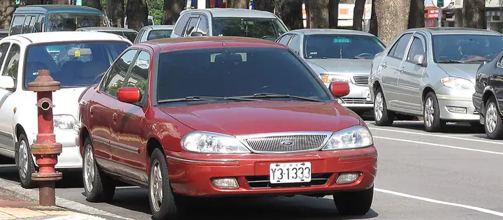 Ford Mondeo 3 дорест. / 3 рест.
